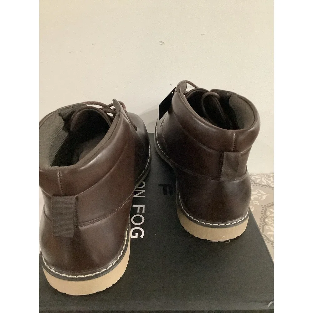 LONDON FOG Brown Tyler Chukka Boots Men's Memory Foam - NIB NEW -Sizes 11M